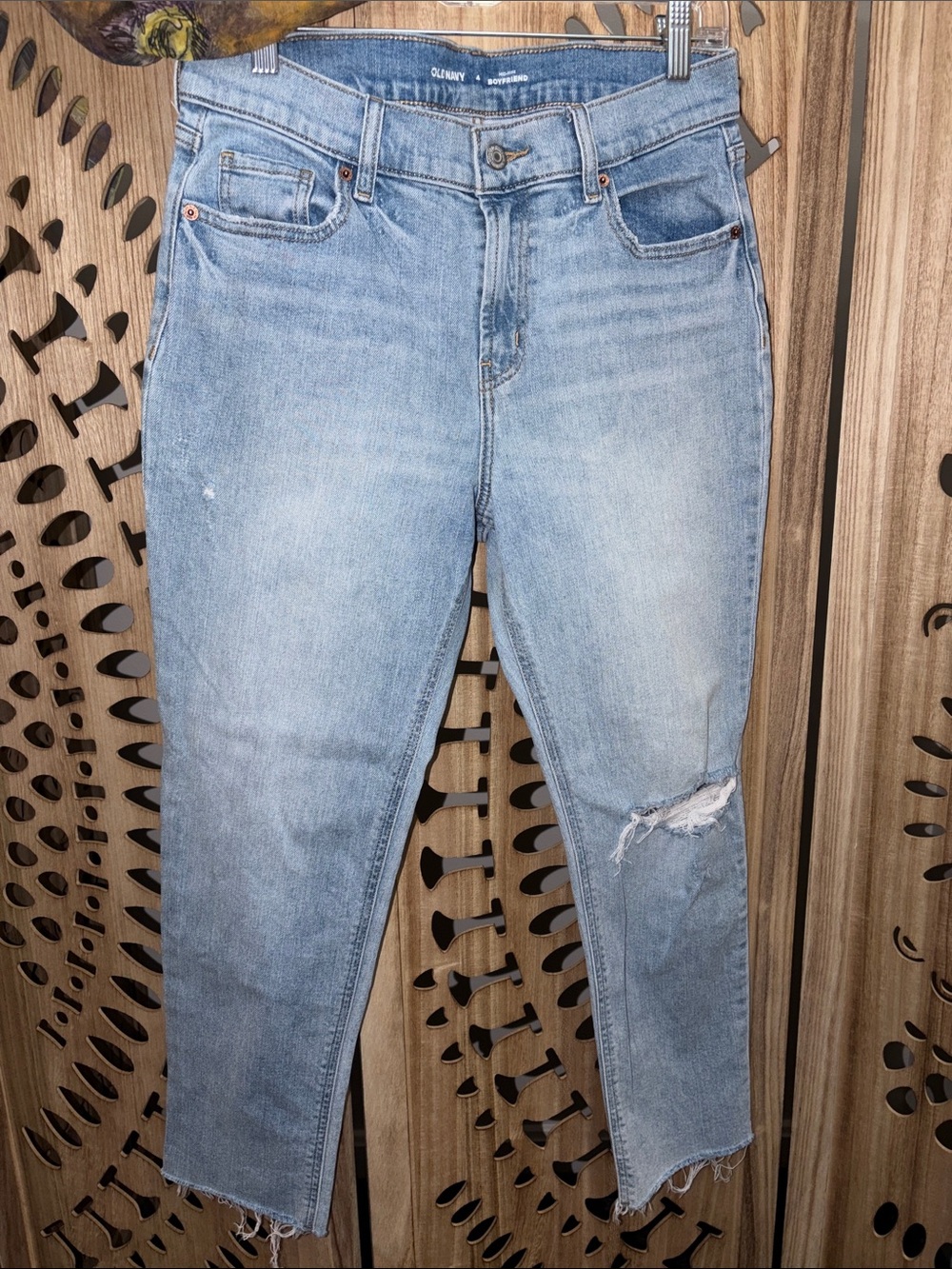 Old Navy Light Blue Distressed Ankle Jeans